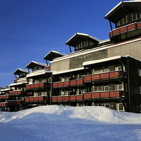 Bergo Hotel, And